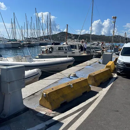 Residenza Garibaldi 18 La Maddalena (Sassari)